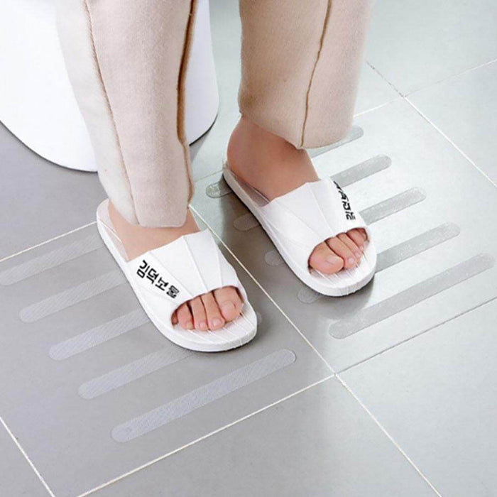 Klebende rutschfeste Streifen | Mehr Sicherheit